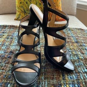 Naturalizer Black Strappy Sandals